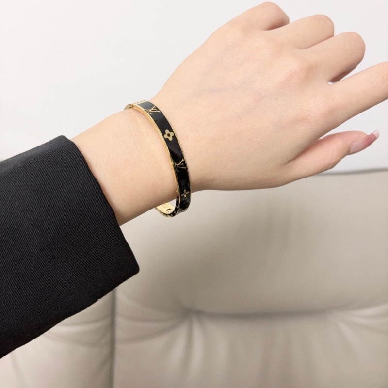 LV Bracelets